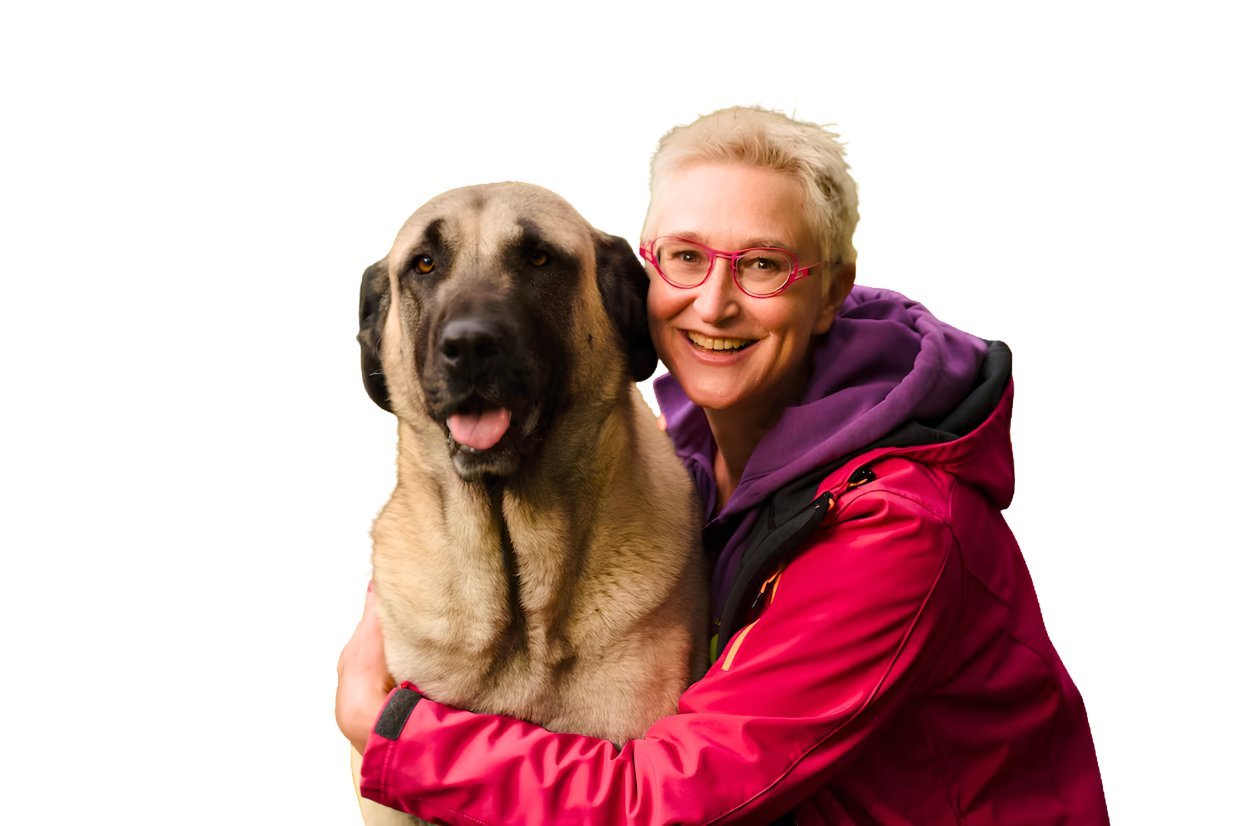 Mirjam Cordt mit ihrem Hund – DOG InForm Verhaltensberatung